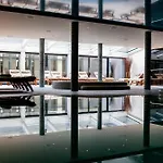 Mercure Vanagupe & 5*
