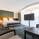 Mercure Vanagupe & Hotel 5*