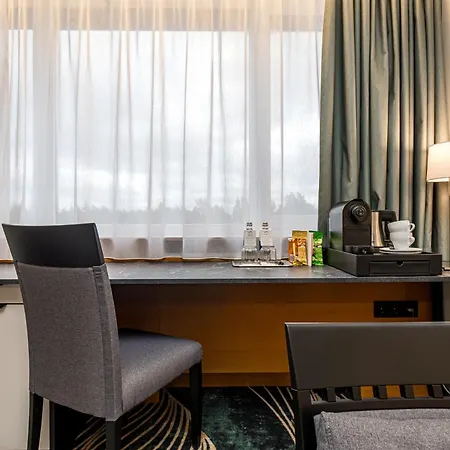 Mercure Vanagupe & 5*