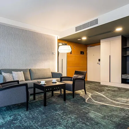 Mercure Vanagupe & 5* Palanga