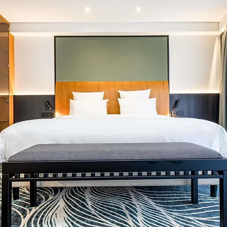 Mercure Vanagupe & 5* פלאנגה