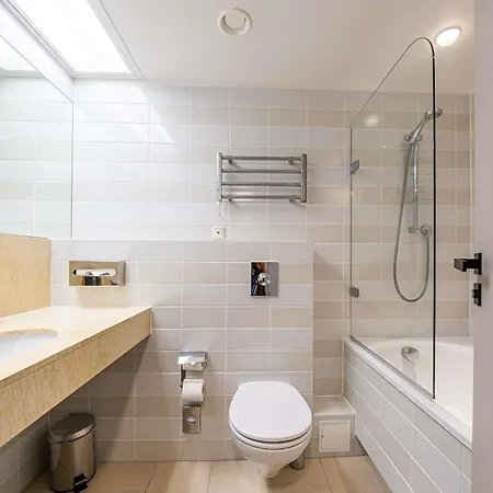 Mercure Vanagupe & 5* פלאנגה