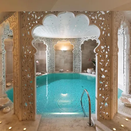 Mercure Vanagupe & 5*