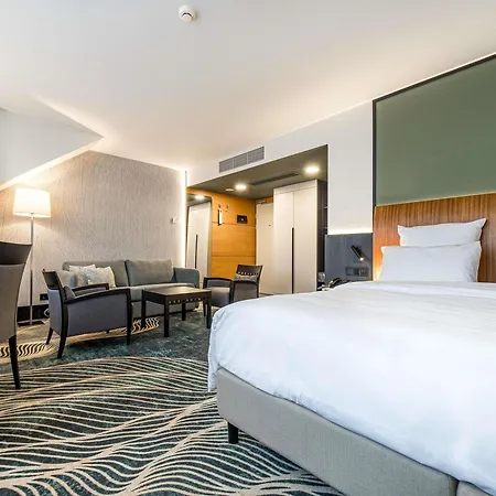 Mercure Vanagupe & Viešbutis 5*
