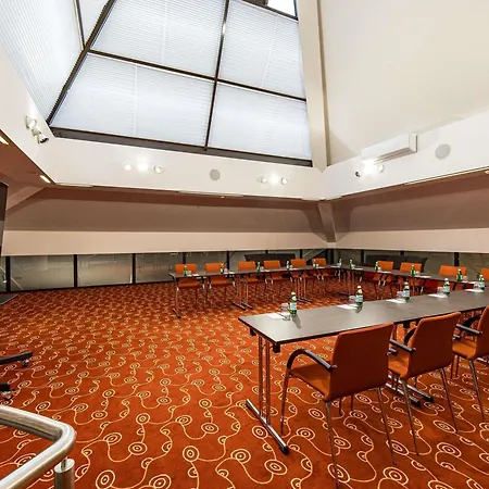 Mercure Vanagupe & 5*