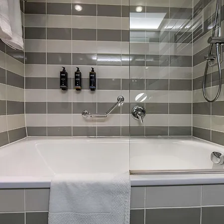 Viešbutis Mercure Vanagupe & 5*