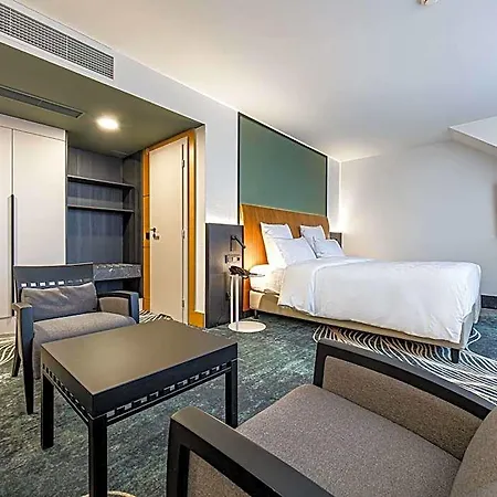 Mercure Vanagupe &