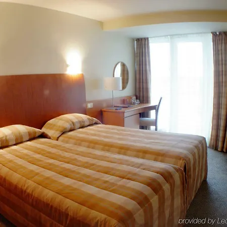 Mercure Vanagupe & Hotel