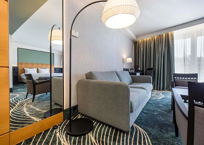 Mercure Vanagupe & 5*